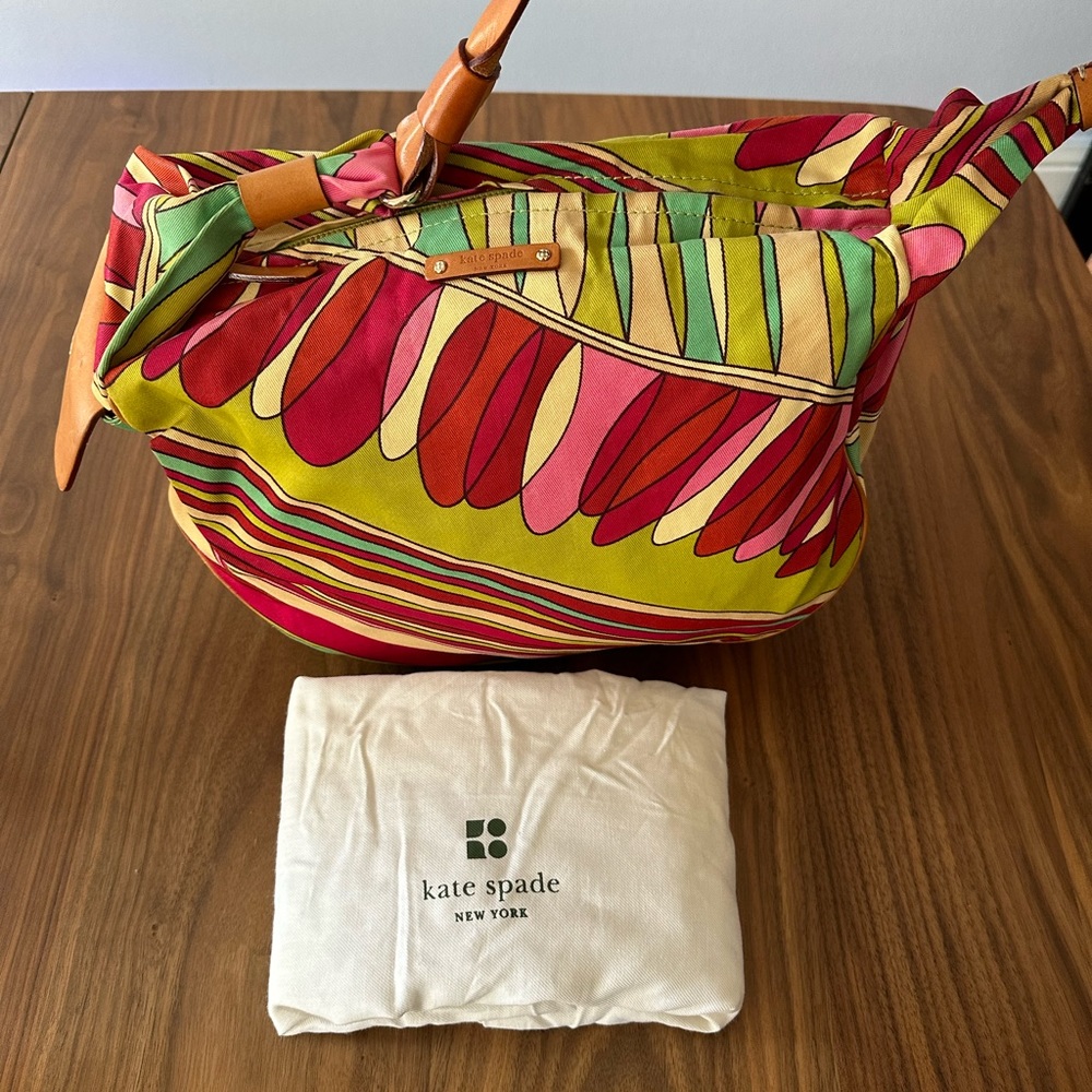 EUC Kate Spade Shoulder Bag - Great Condition!